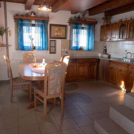 Zidanica Balantic Vila Dobrovnik Exterior foto